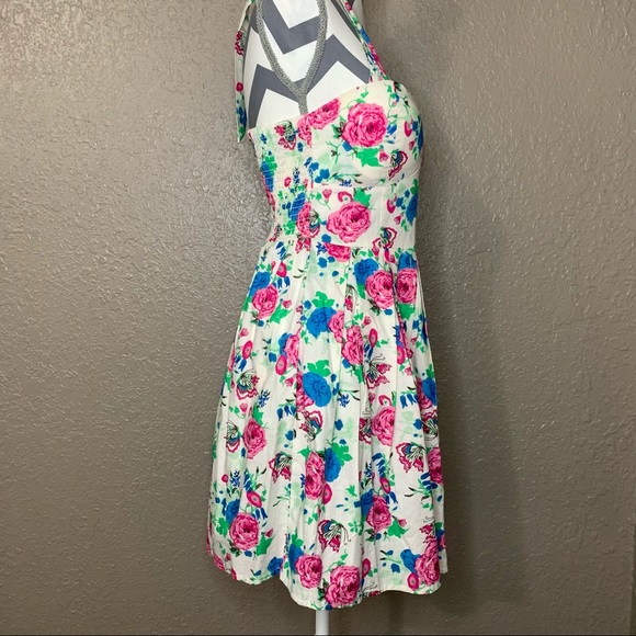 White Floral dress | No boundaries - Picture 4 of 8